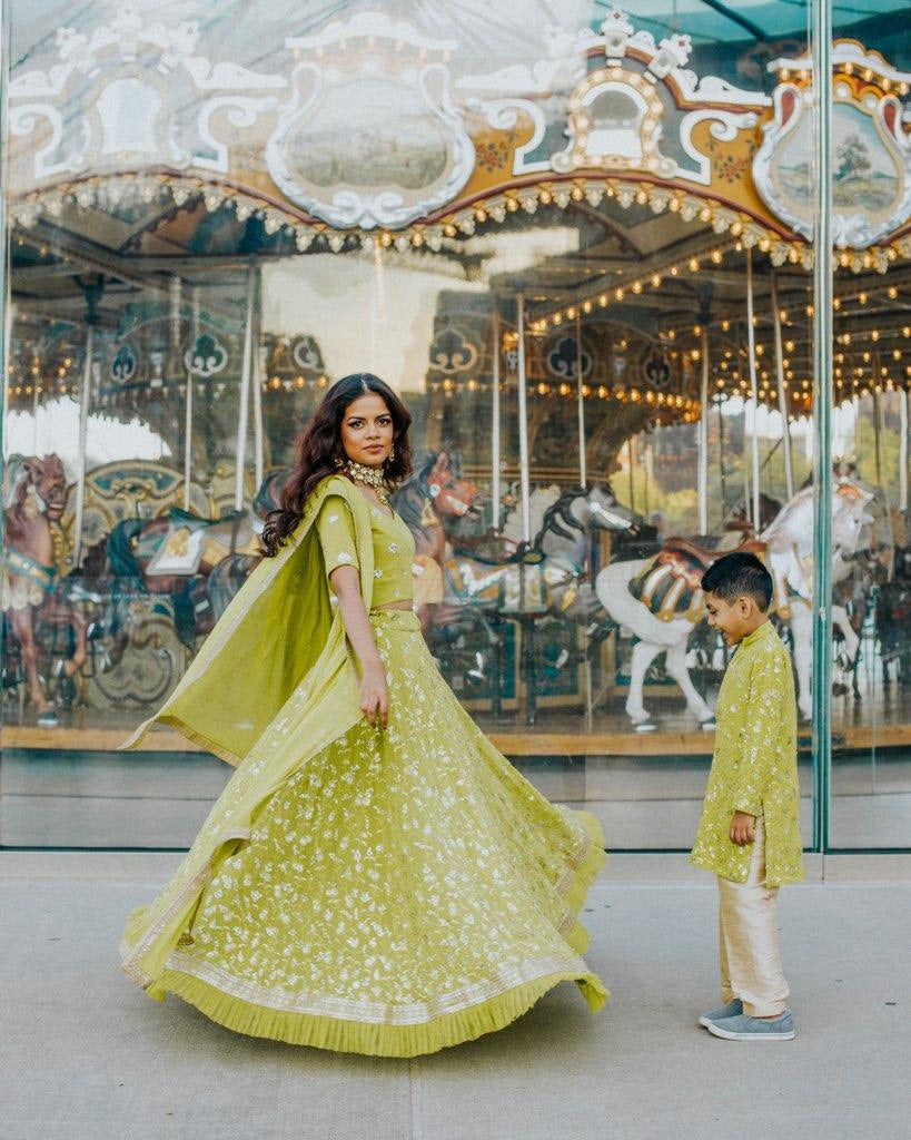 Designer Mehndi Lehnga Choli for Mehndi #N7020 | Indian fashion, Indian  fashion dresses, Indian bride outfits