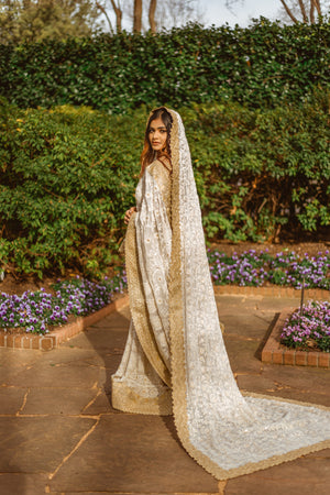 Who Designed Mahira Khan's Bridal Lehenga? | DESIblitz